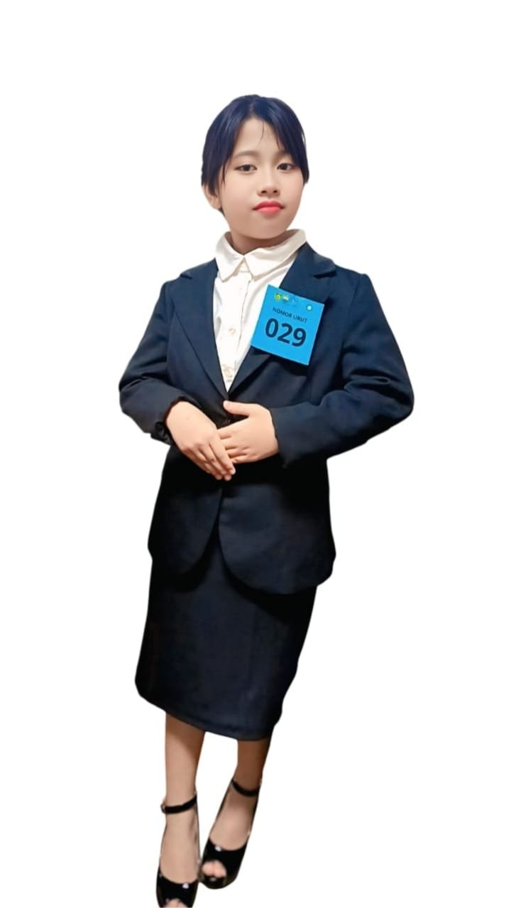 finalis Nazeefa Mashel Rafailah SDN 246 Palembang 